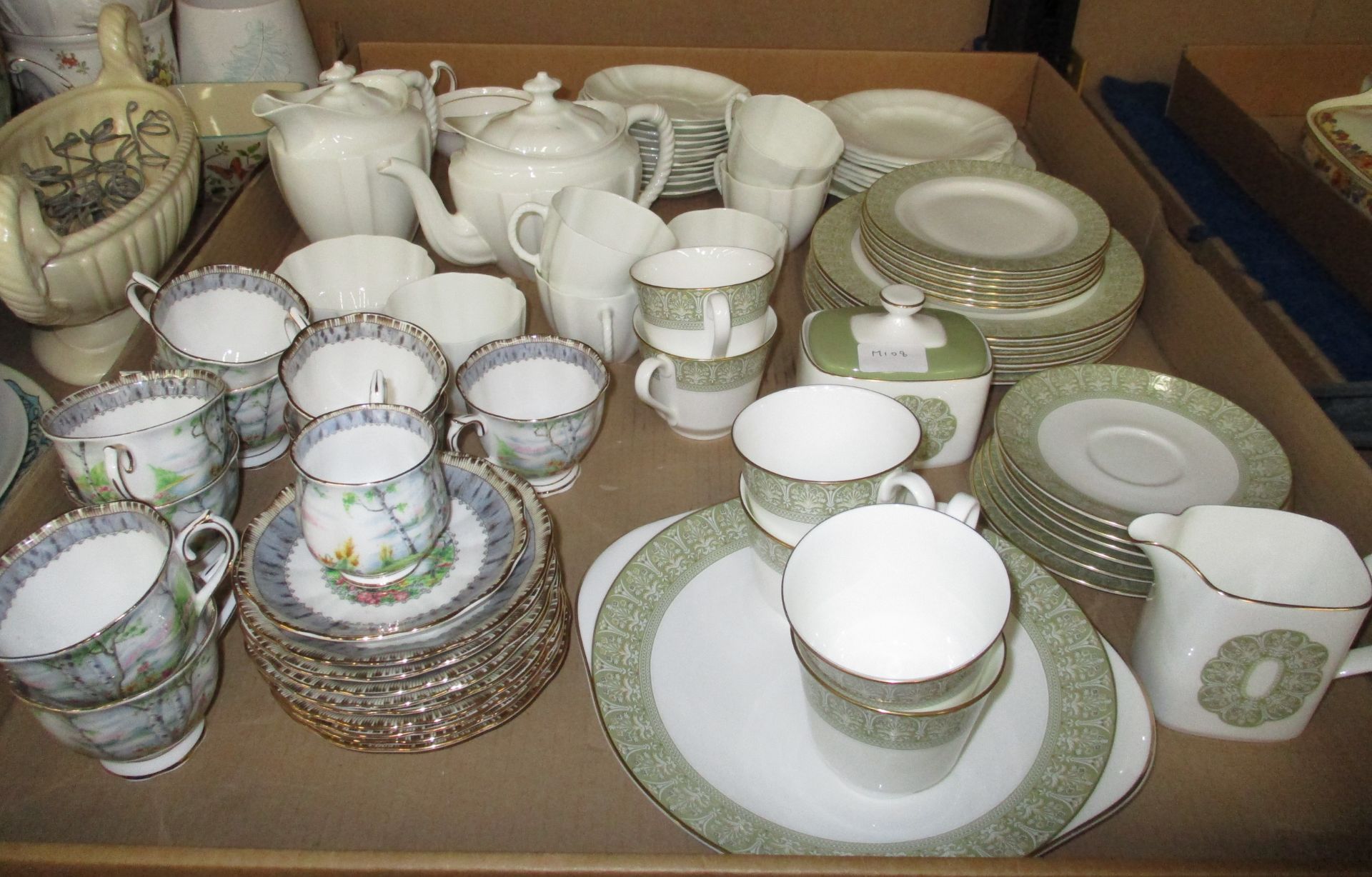 21 x piece Royal Doulton "Sonnet" patterned tea service,