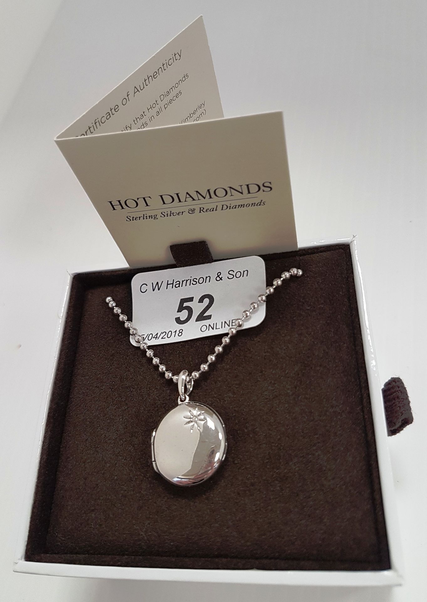 Hot Diamonds sterling silver necklace and locket pendant with diamond RRP £90 (boxed)