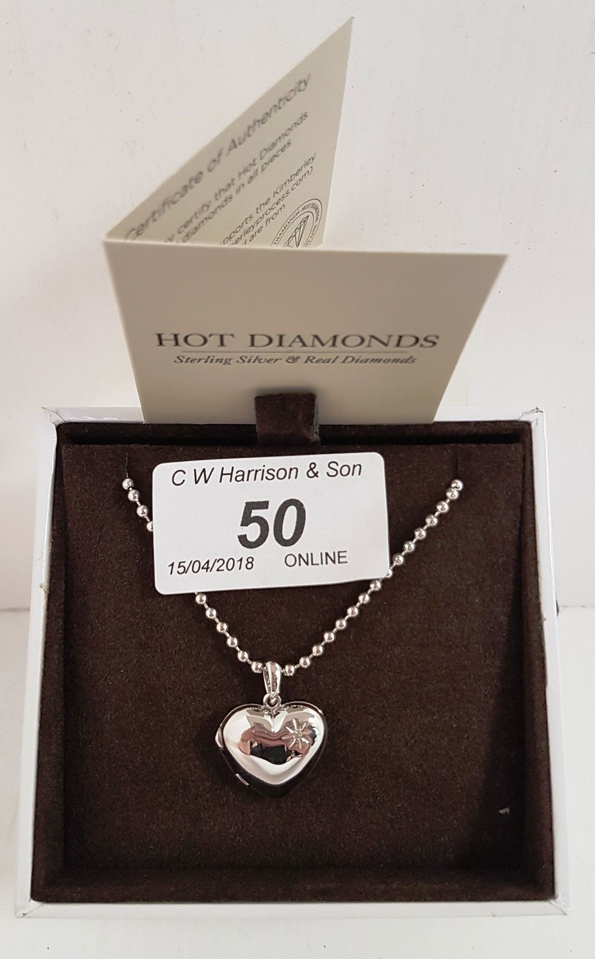 Hot Diamonds sterling silver necklace and heart pendant with diamond RRP £90 (boxed)