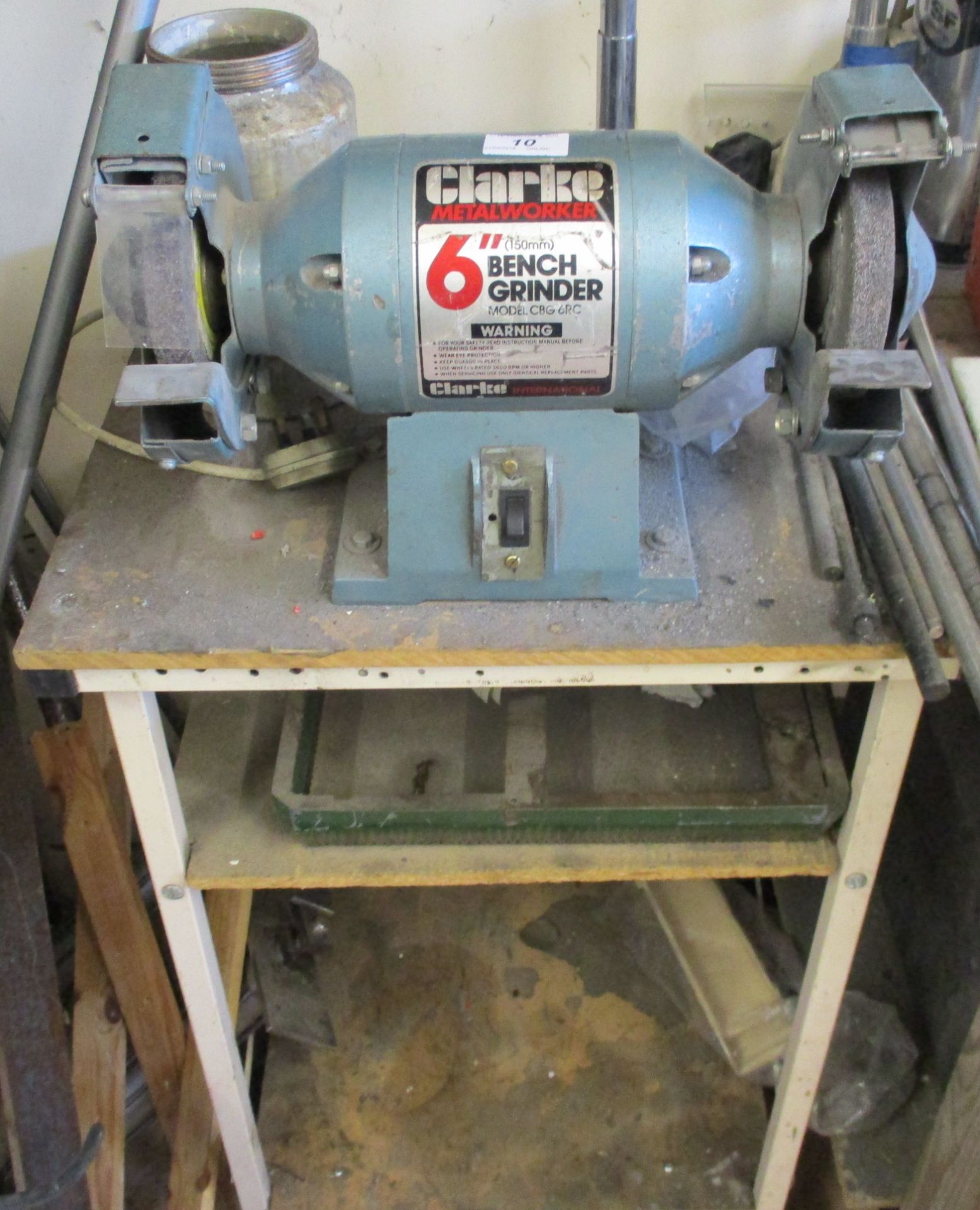 Clarke 6" double headed bench grinder on