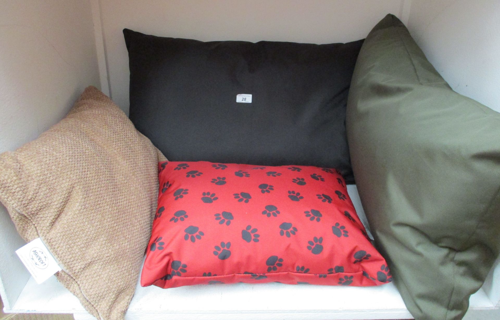 4 x Ashcroft pet bed cushions