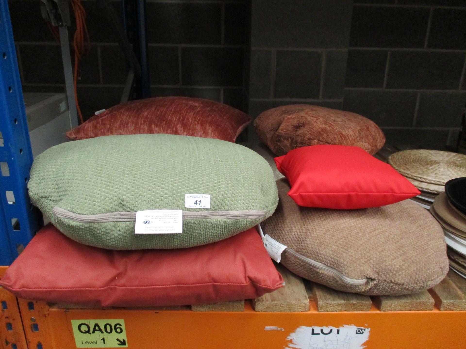 8 x assorted scatter cushions by Ashcrof