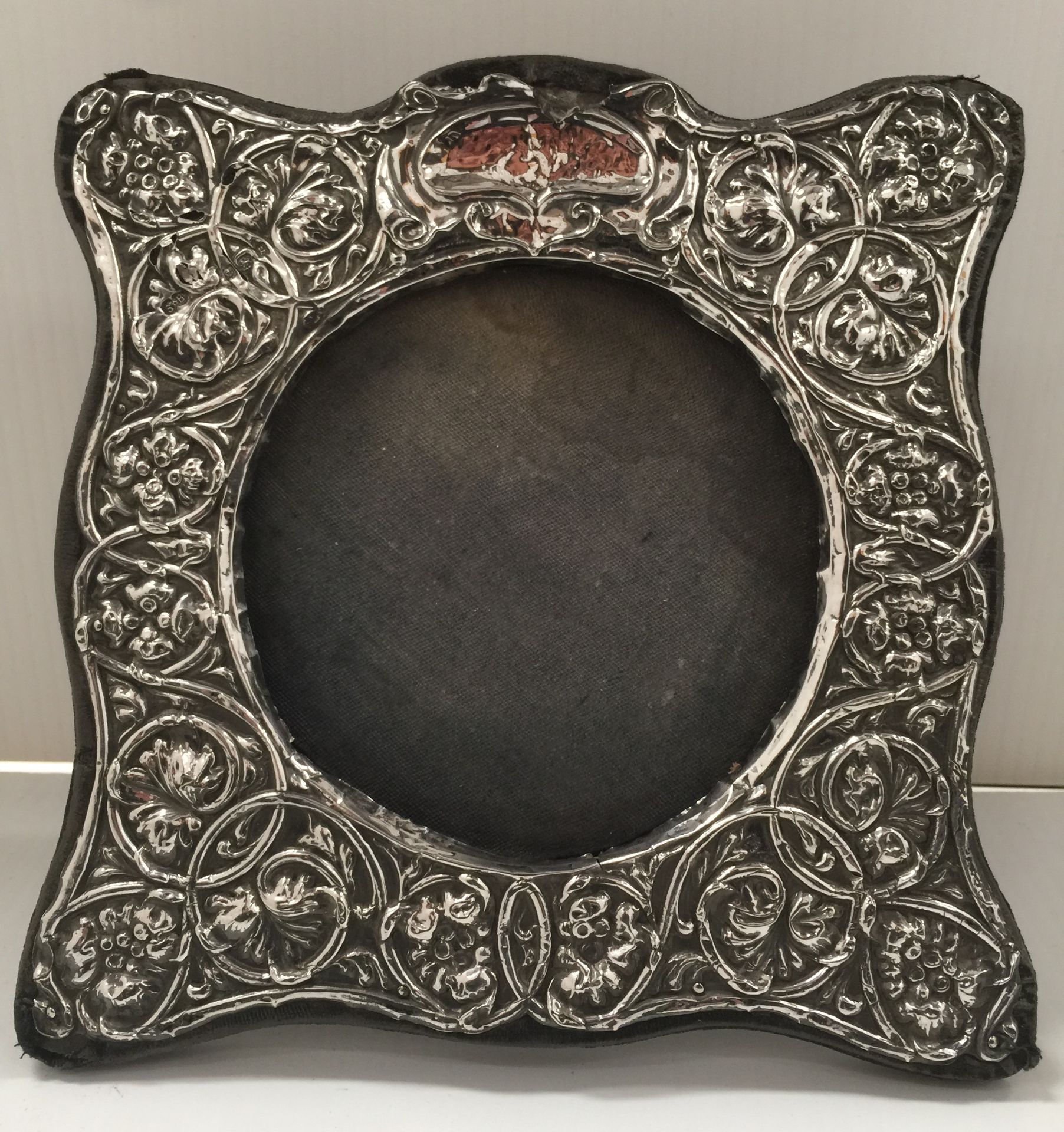 Silver photograph frame, Birmingham 1906, Snyder and Beddoes,