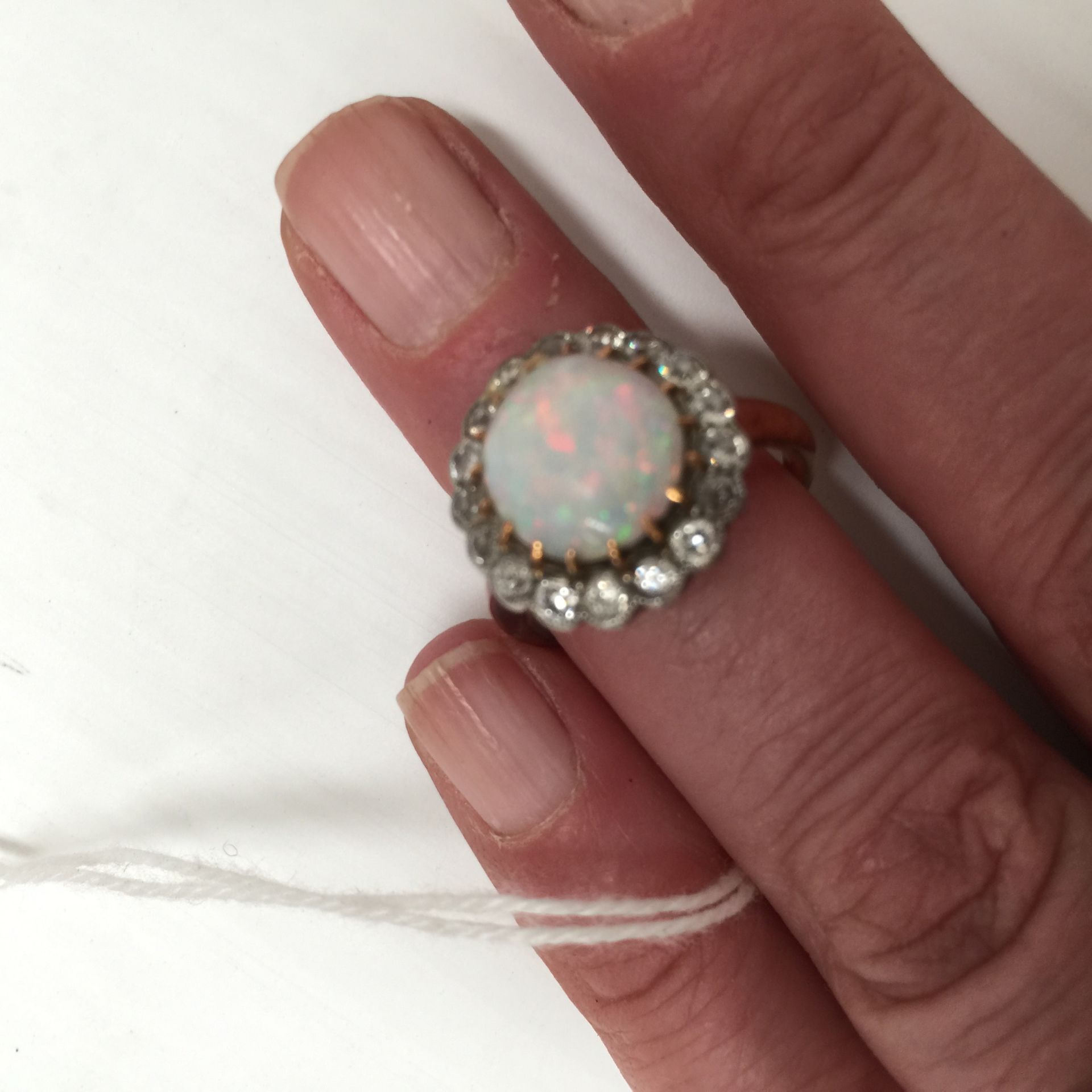 18ct gold opal stone ring [approximate weight 5. - Image 6 of 11