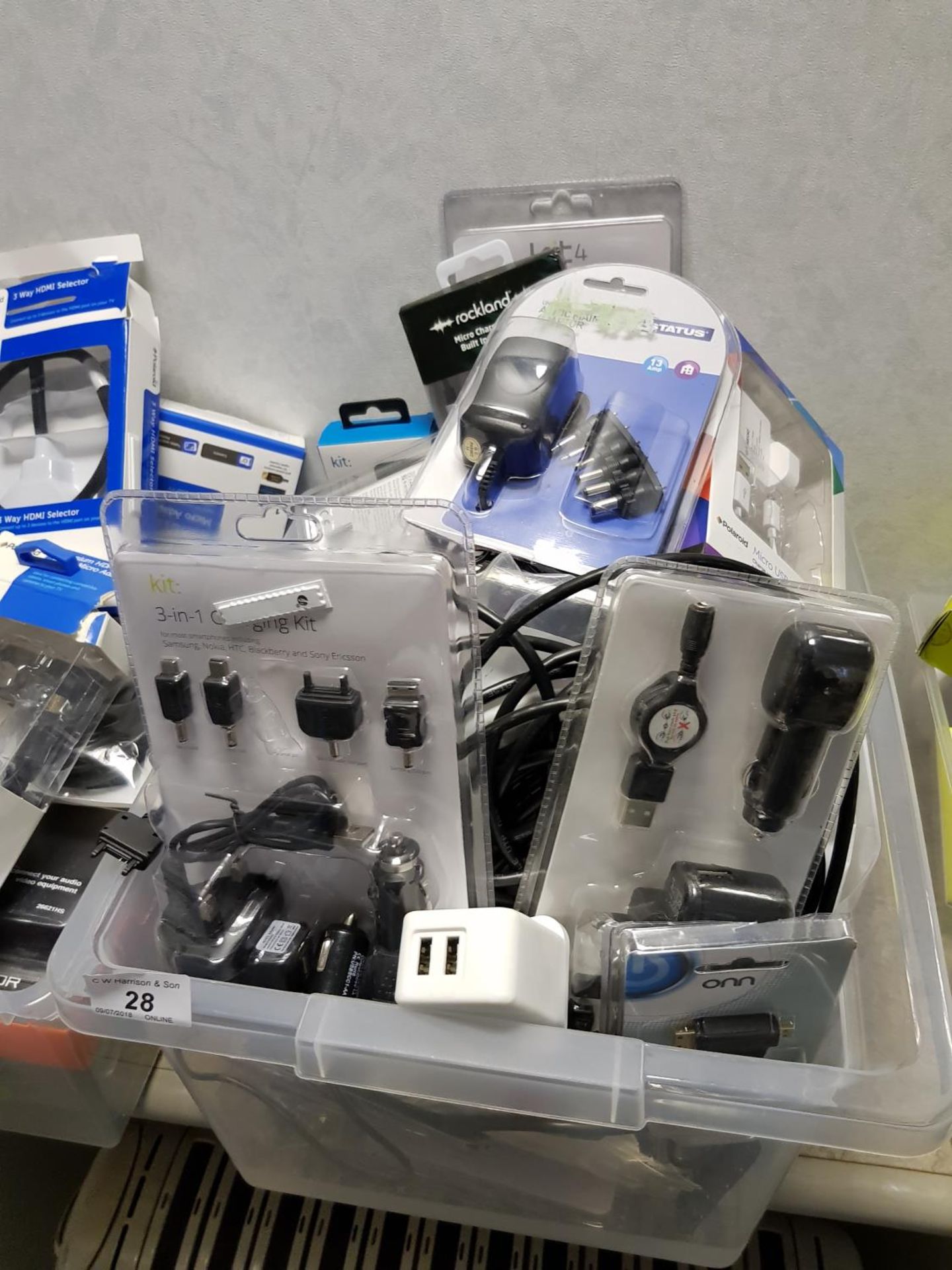 Contents of Box – to include Mixed Cables,