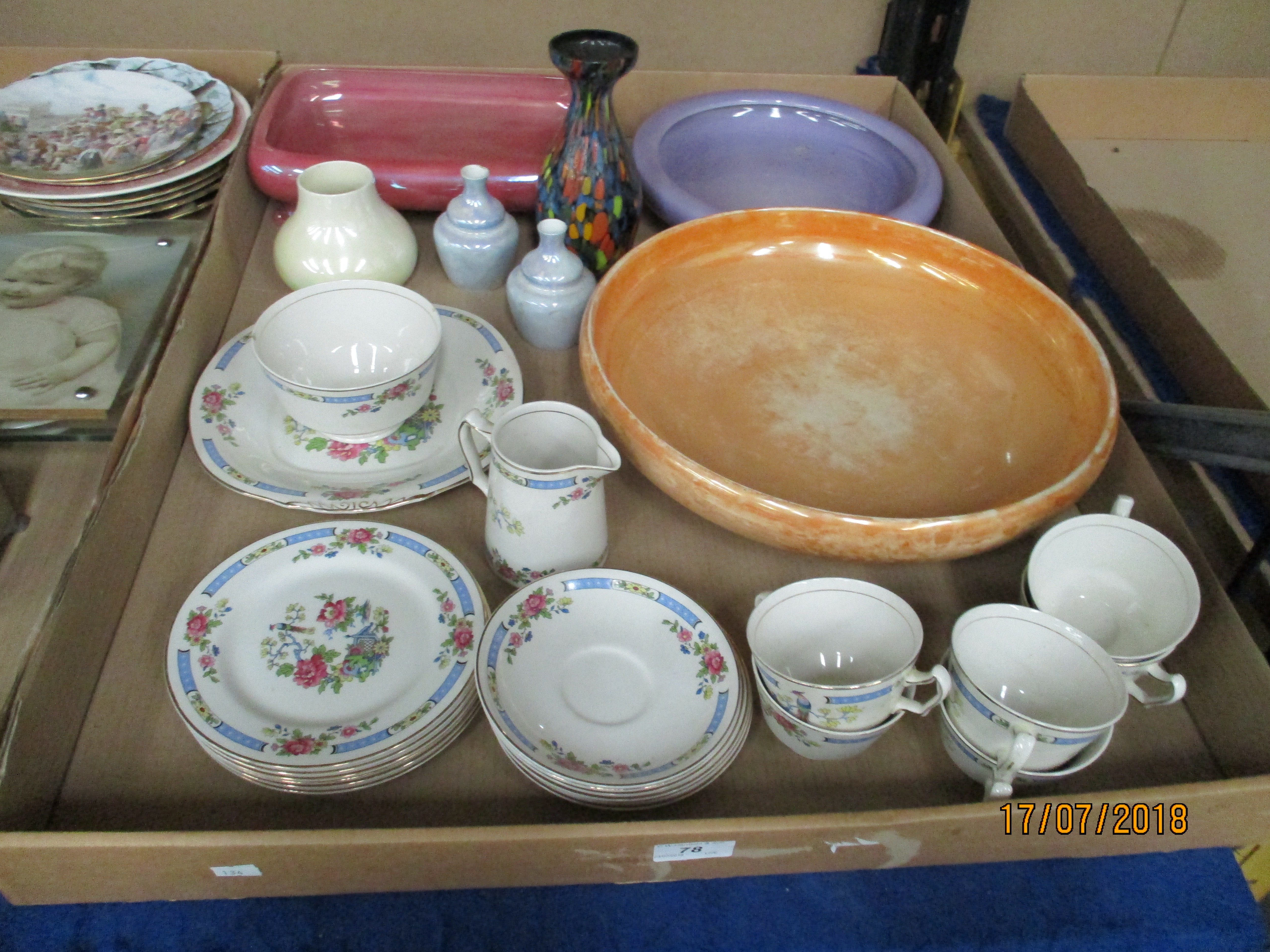 7 x items - bowls, dishes and vases by Royal Doulton etc.