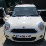 MINI ONE CLUBMAN 1.6D ESTATE - diesel - white Reg No OV60 NXF Rec Mil 101,736+ 1st Reg 03.12.