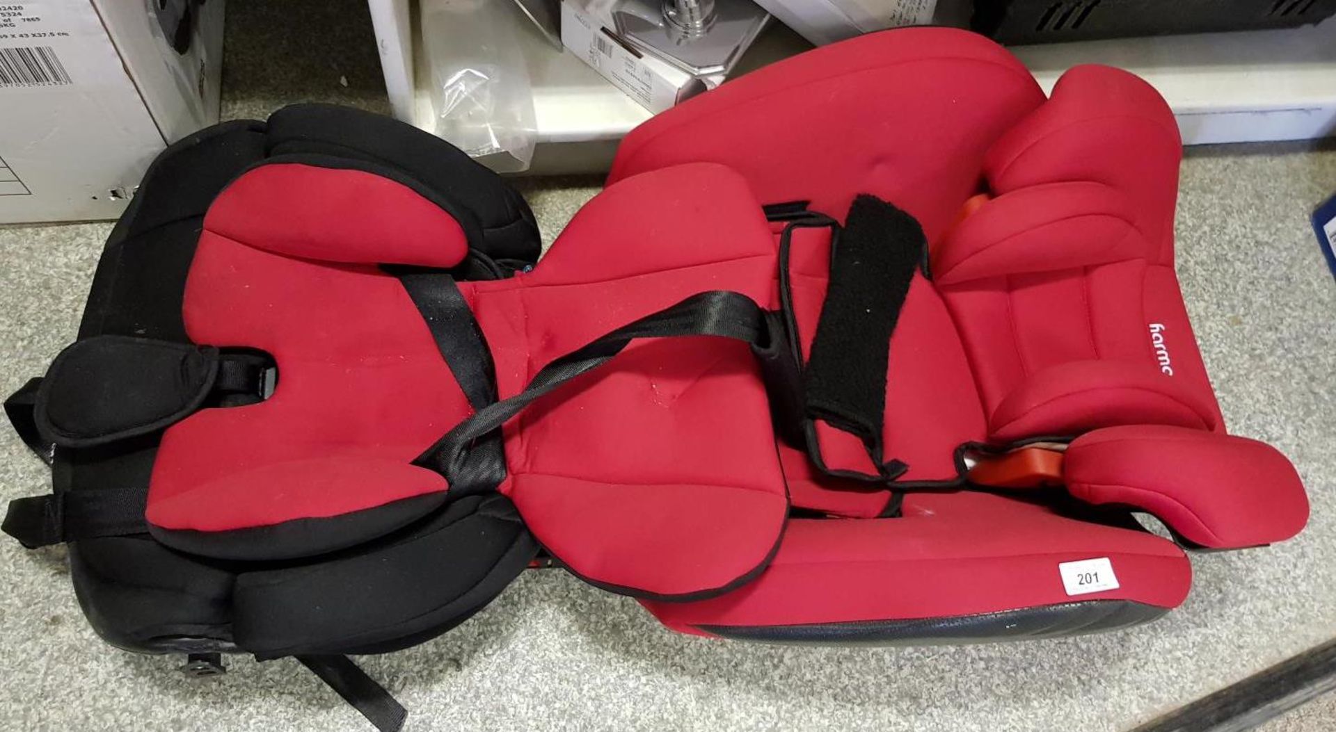 Harmony Car Seat – red (as seen)