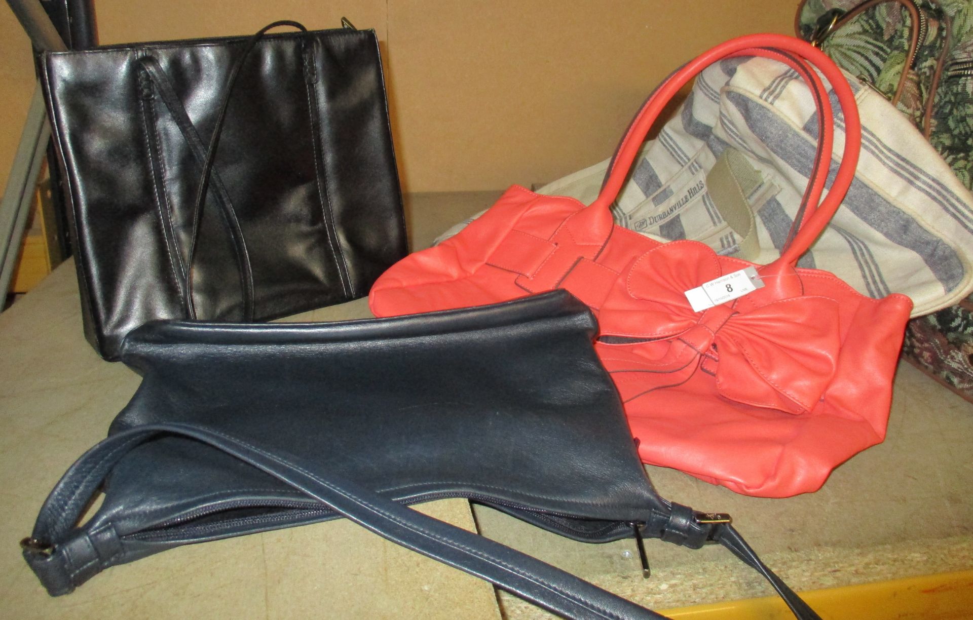 A Durbanville Hills travel bag and 3 ladies leather bags by Per Una,