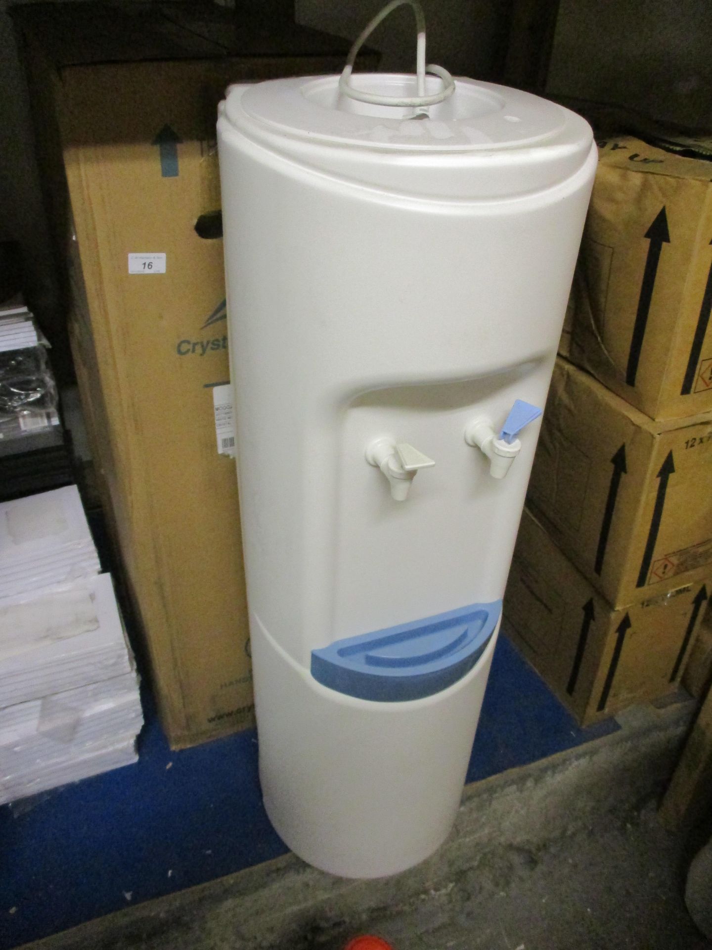 1 x Crystal Mountain Mogul stand up water cooler