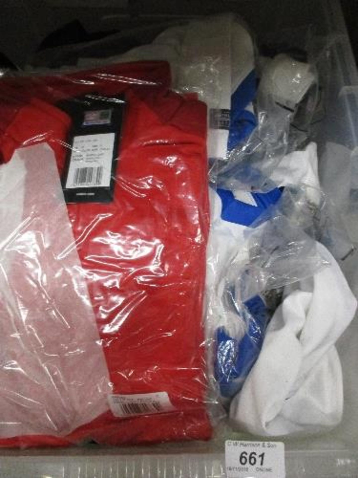 40 x assorted items of sports clothing f