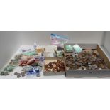 Contents to tray - a large quantity of GB pre and post decimal coins, world coins and notes,