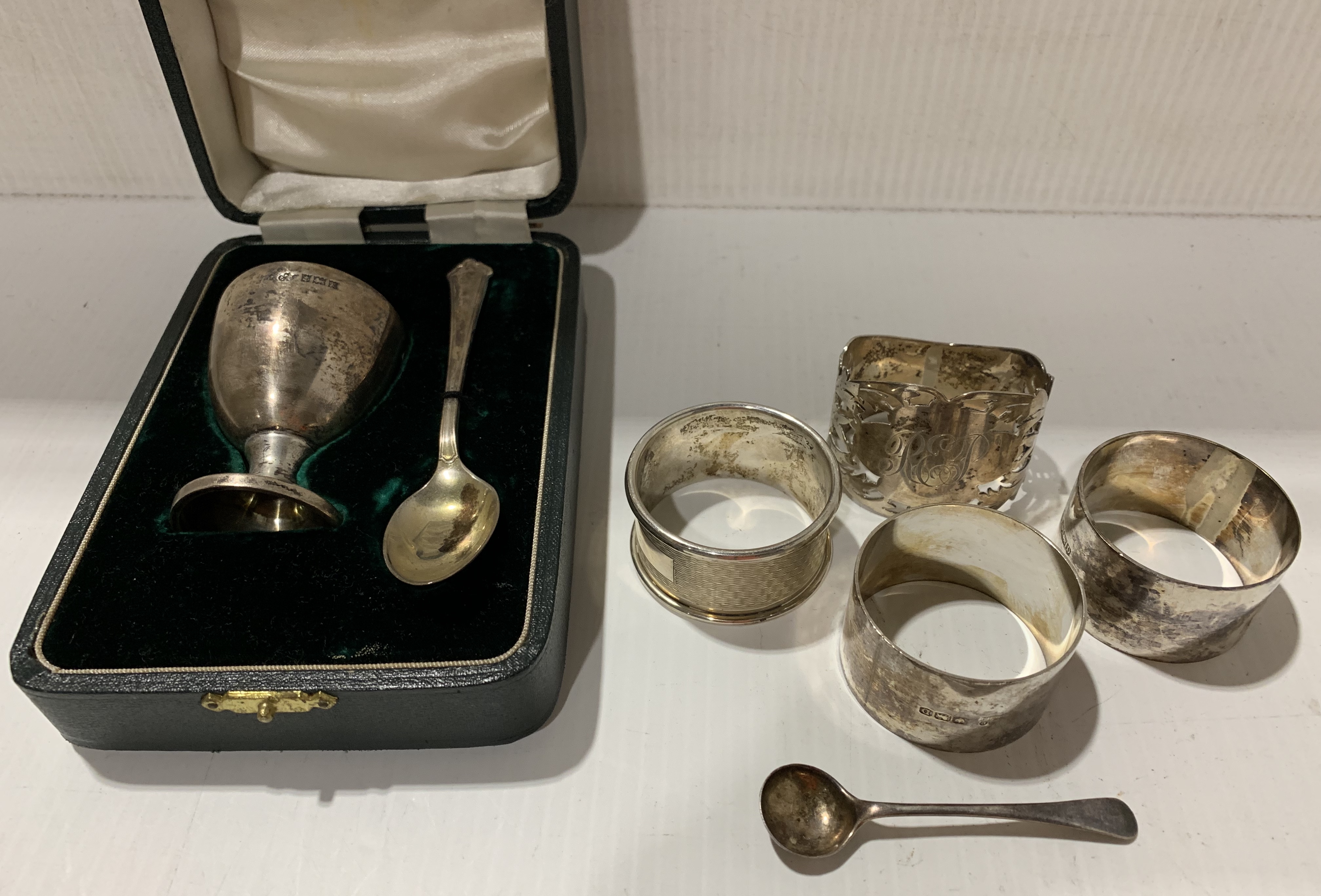 Silver egg cup and spoon, Birmingham 1959 together with four silver napkin rings, - Image 2 of 2