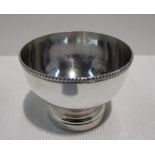 An Oneida Silversmiths plated bowl No.
