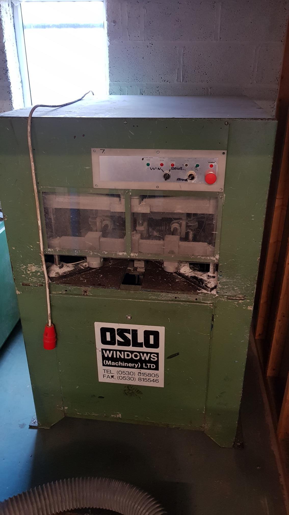 OSLO 2 head corner cleaner