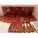 24 x model violins (21 boxed)