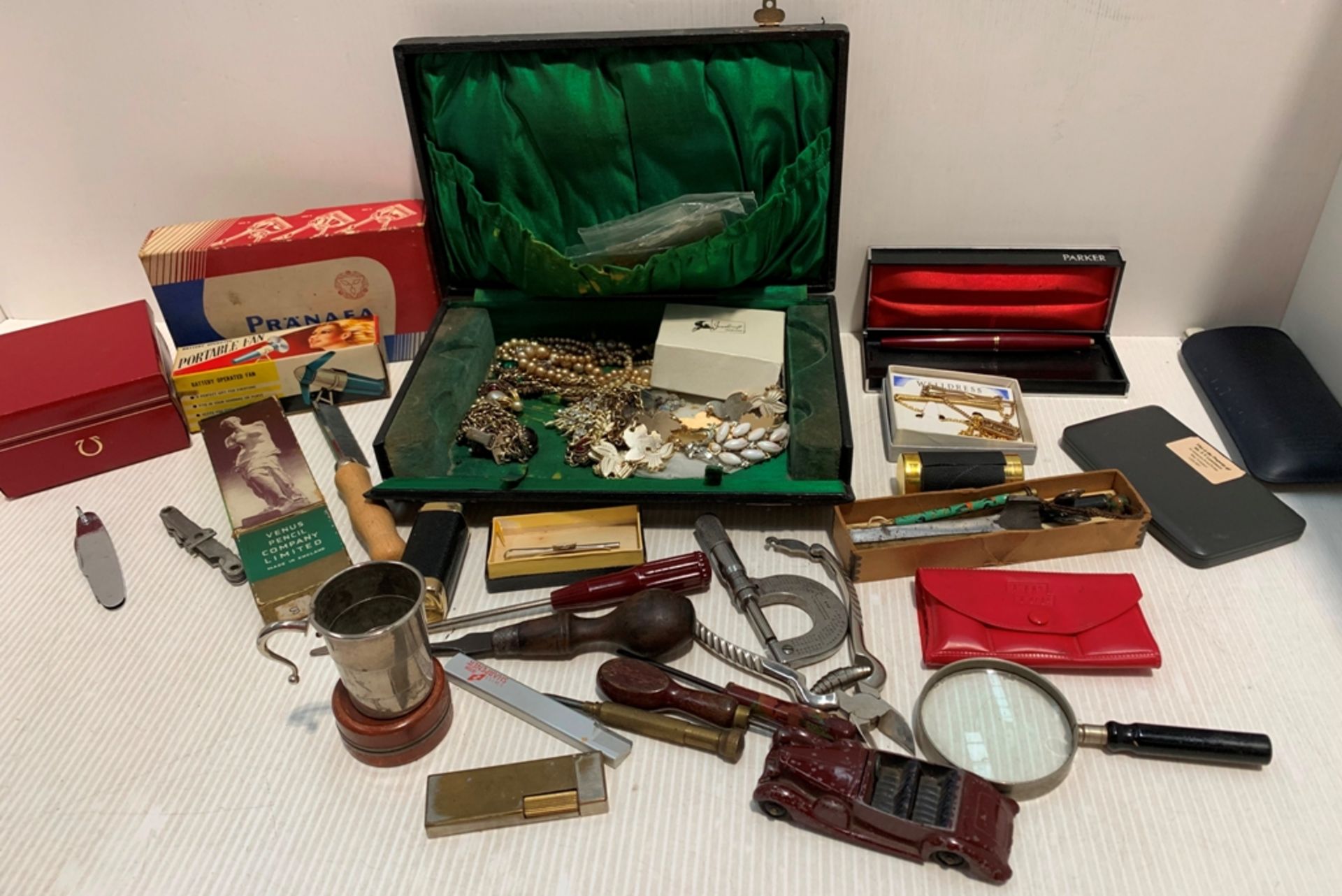 Contents to box - folding cup, costume jewellery, hair clippers, small tools etc.