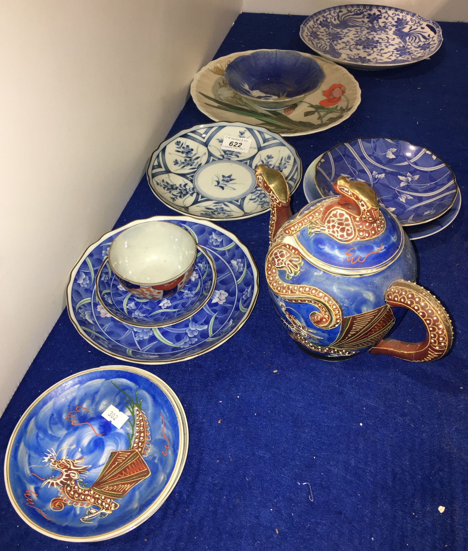 A small quantity of Japanese porcelain plates and teawares