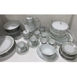 Noritake Savannah dinner service including plates, side plates, bowls, cups and saucers, tureens,