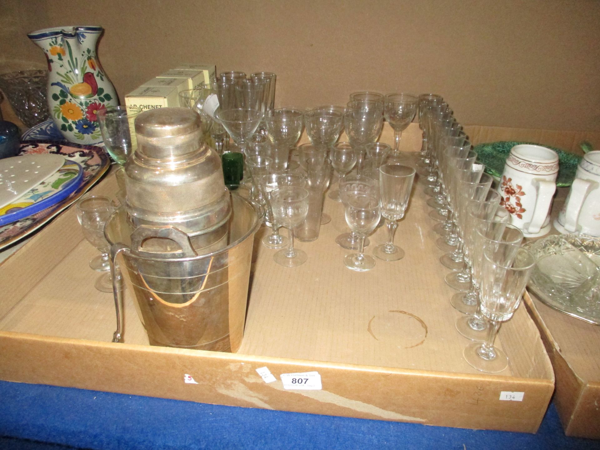 Assorted stem and other glassware