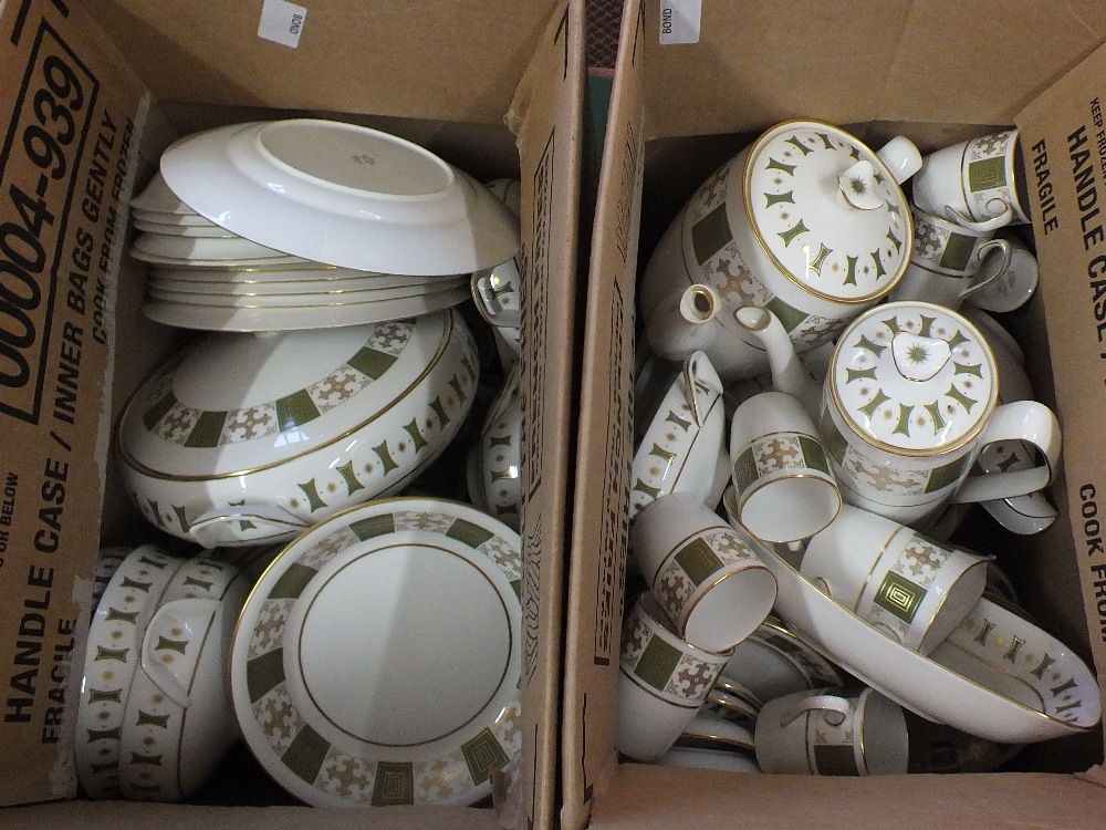 A Spode Persia part dinner and tea set (two boxes)