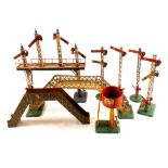 Hornby 0 gauge quadruple signal gantry, four singles, two foot bridges plus a partially boxed No.