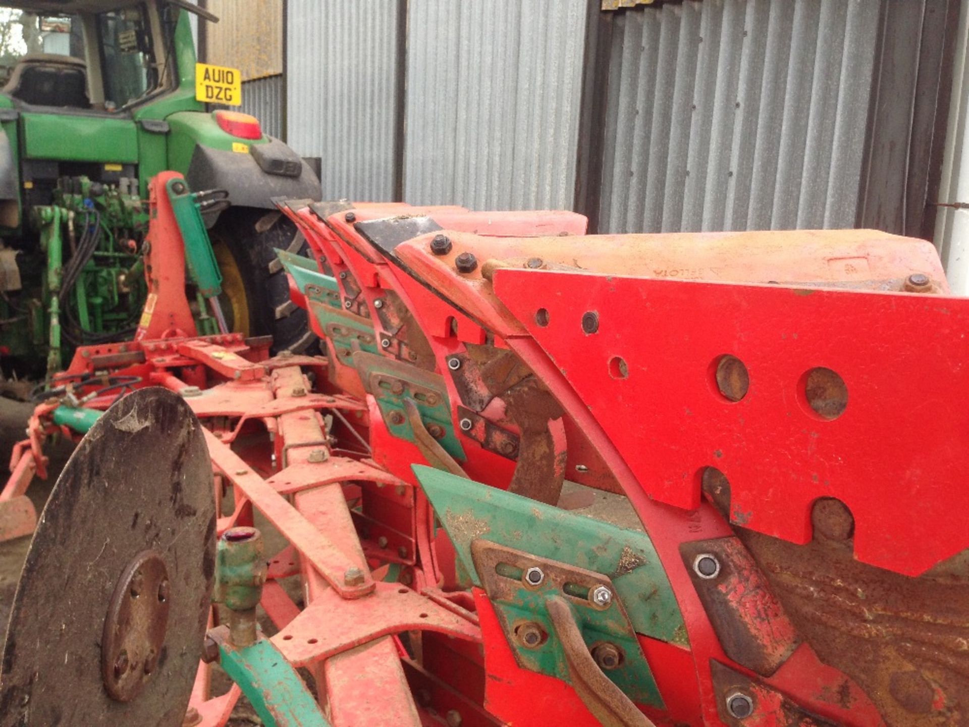 5 Furrow Kverneland plough, model number LB-85-300-5-HD, 2004. New turn over valve fitted 2018. - Image 8 of 8