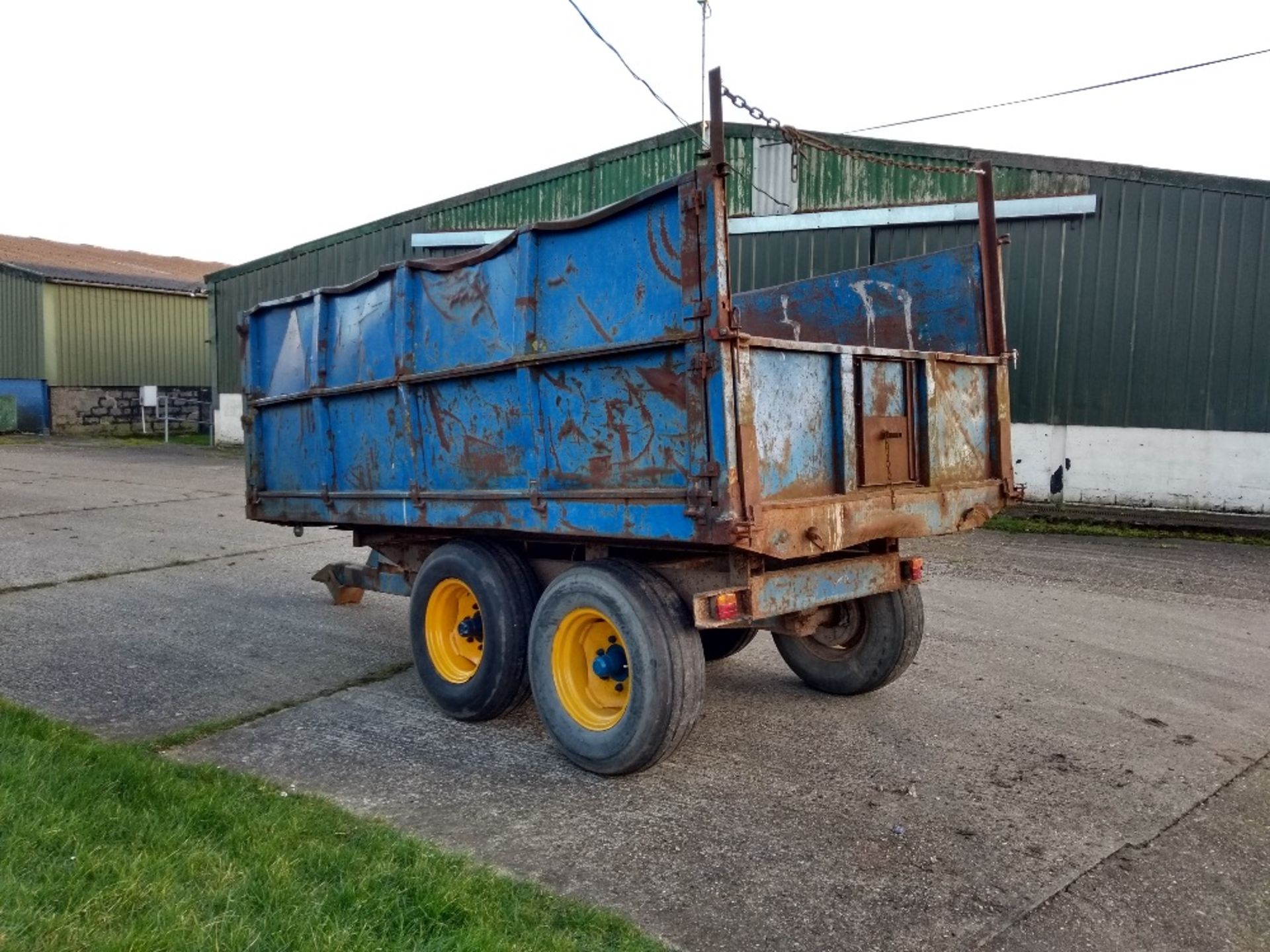 8T Tipping trailer with extension sides - ideal for muck etc Stored near Woodbridge