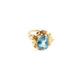 A 9ct gold blue topaz set ring,