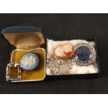 A mixed lot of silver and white metal jewellery including silver pendant set with amber and a