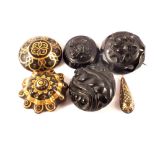 Two Pique brooches with yellow metal inlay (as found),