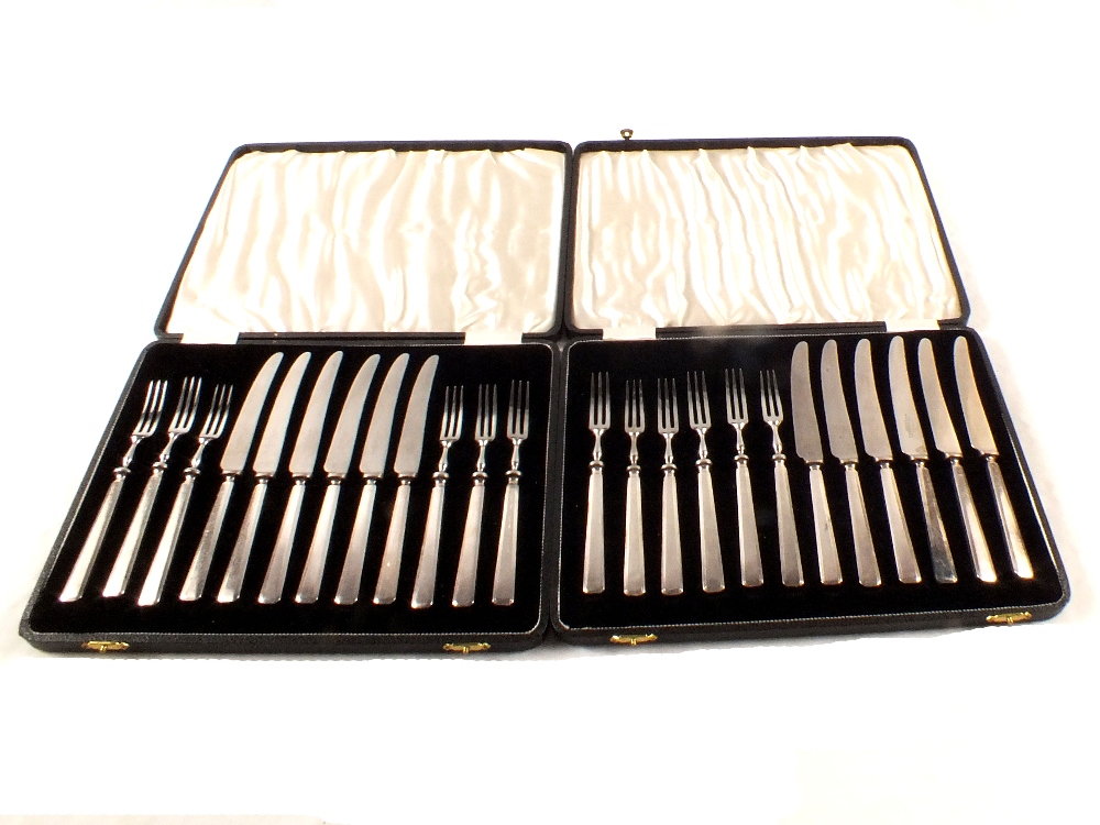 Two cases containing tea knives and forks, - Image 2 of 2