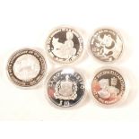 Five silver proof coins including 1996 £5, Samoa I Sisifo $10, 1991 Chinese 10,