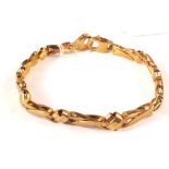 A 9ct gold bracelet