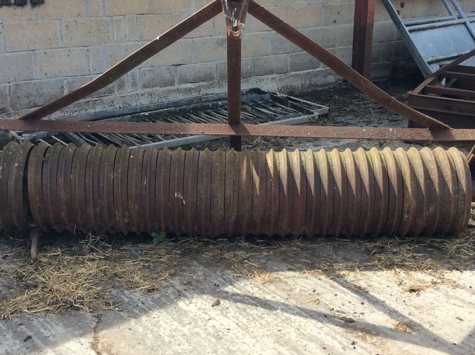 9ft Wilder & Sons ribbed roller Stored near Waxham