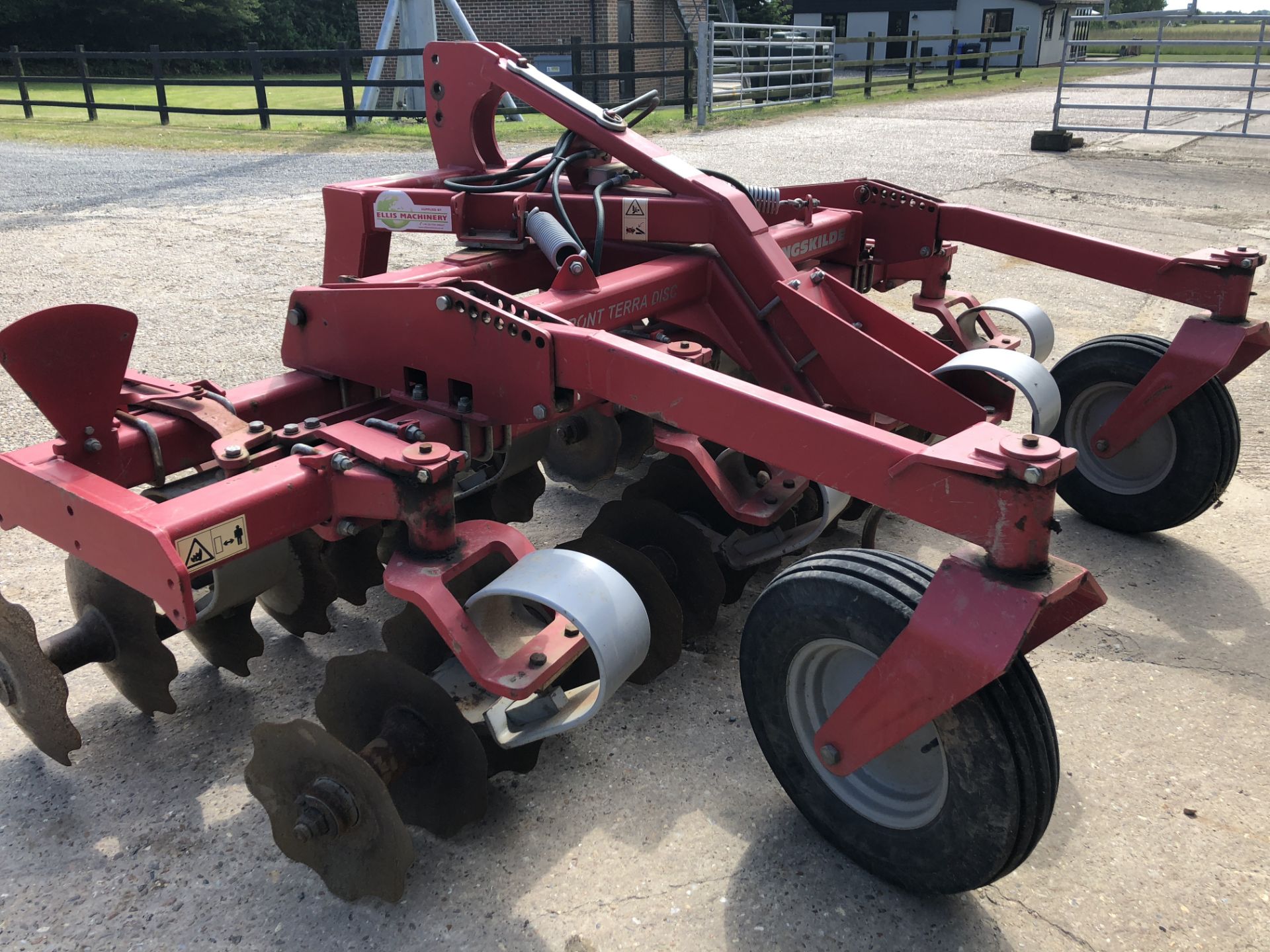 Kongskilde front mounted Terradisc 3m. Stored near Lowestoft. - Bild 5 aus 6