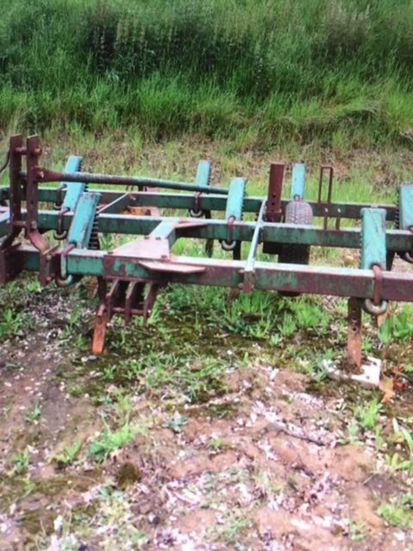 John Deere Cultivator, good working order, 3.75m wide. Stored near Beccles. - Bild 2 aus 3