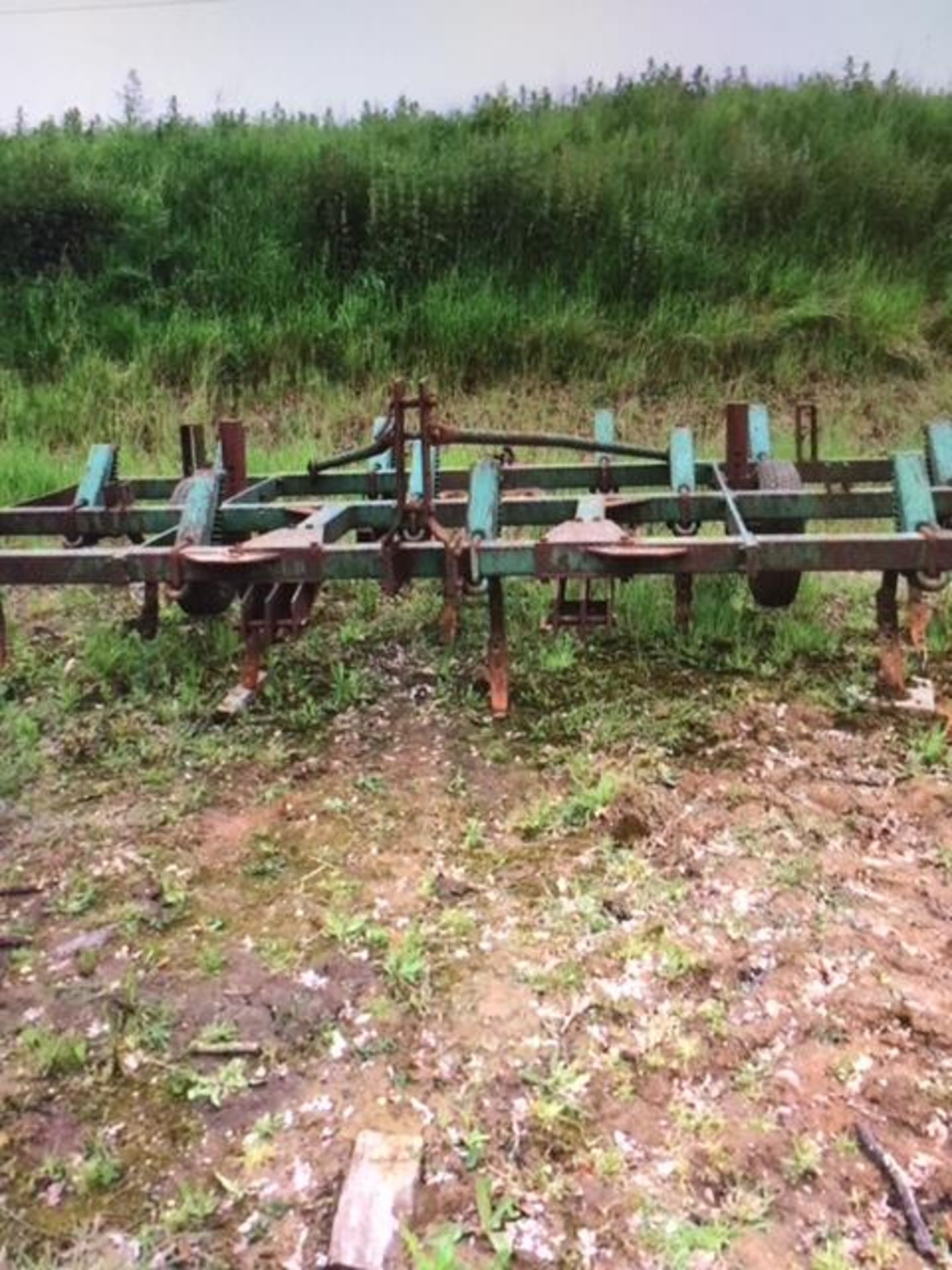 John Deere Cultivator, good working order, 3.75m wide. Stored near Beccles. - Bild 3 aus 3