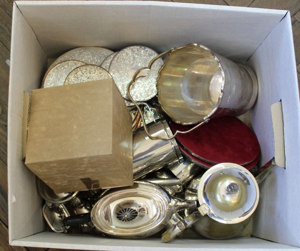 Items of silver plate to include coasters,