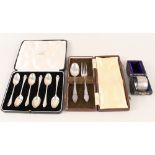 A set of six silver teaspoons in box,