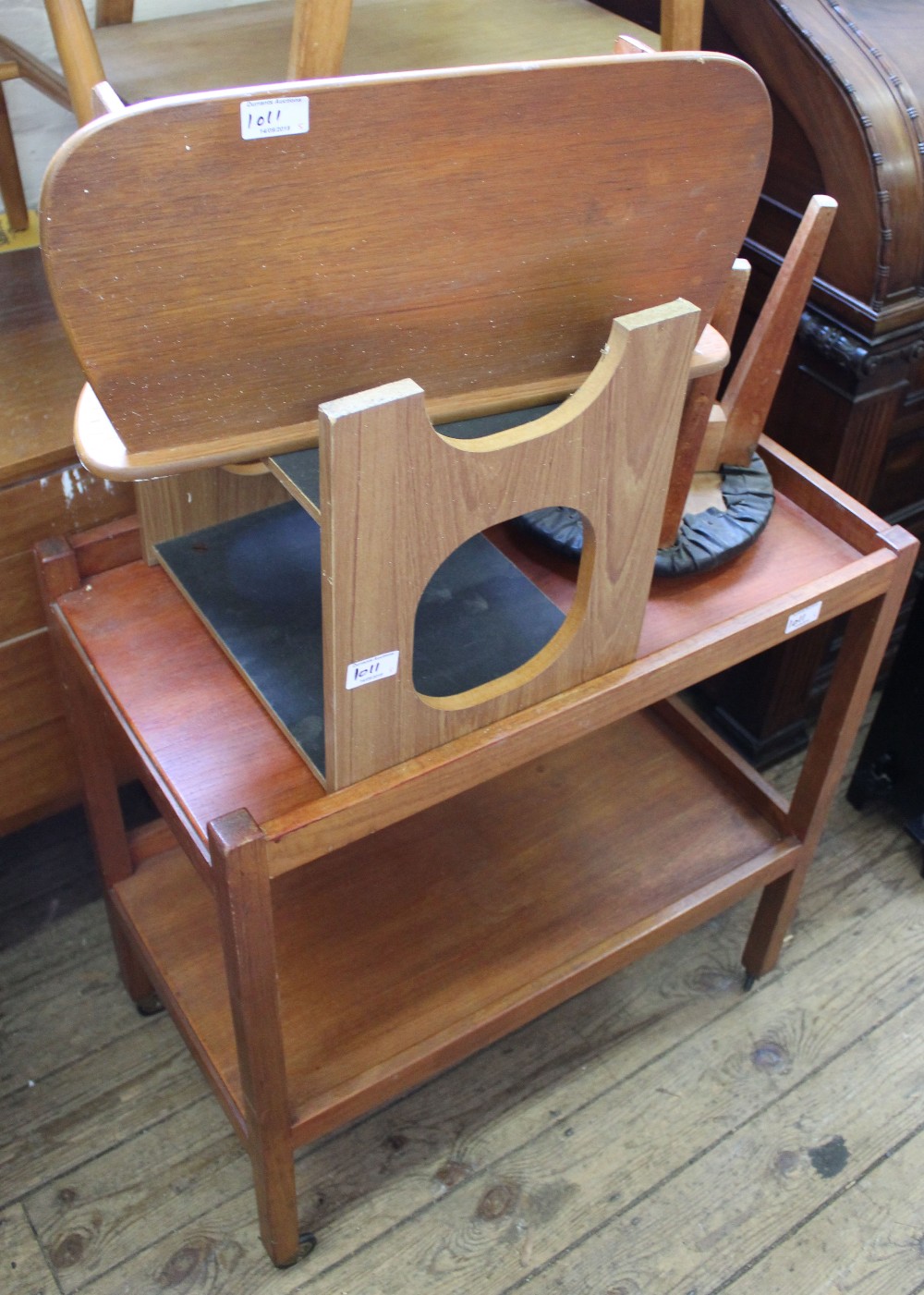 A vintage teak tea table with detachable tray, two stools, - Image 2 of 2