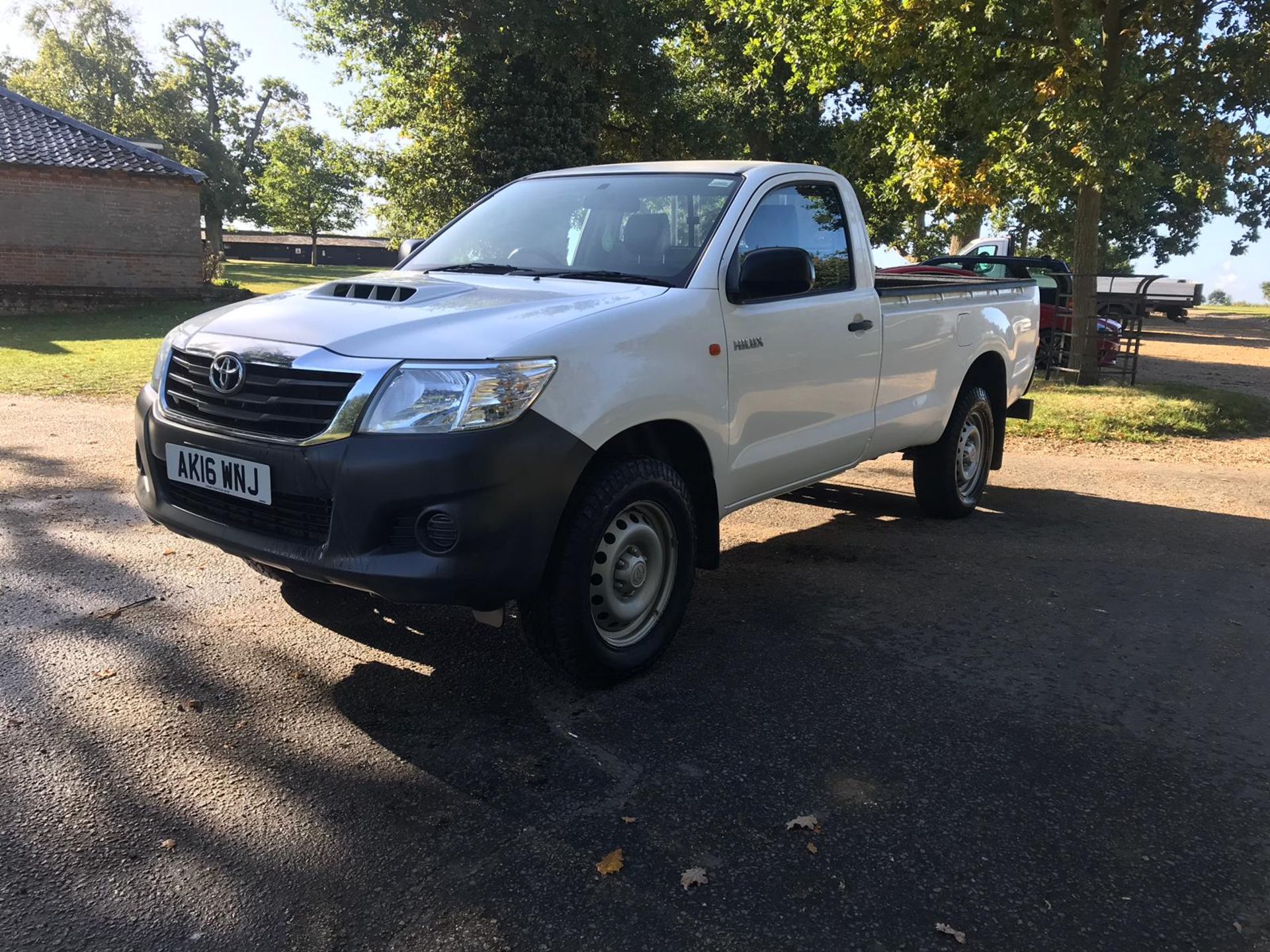 Toyota Hi Lux, single cab, 2016, 25,266 miles, diesel, reg: AK16 WNJ, V5,