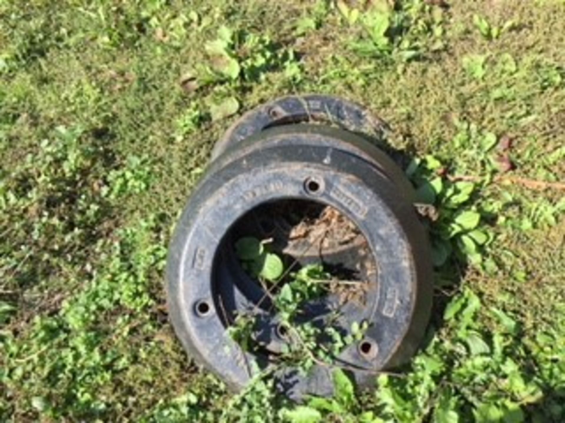 New Holland T7 wheel weights x 4 Stored near Heveningham - Image 2 of 2