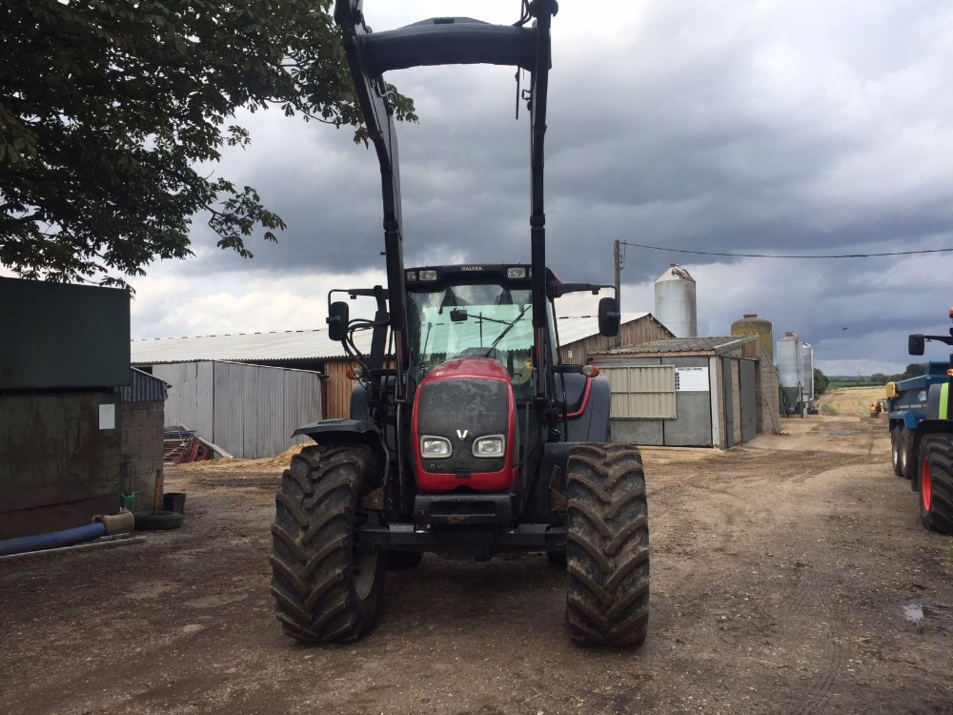 Valtra N141 4wd Tractor, 9474 hours, - Image 3 of 5