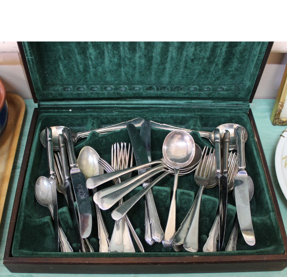 Two canteens of silver plated cutlery - Image 2 of 2