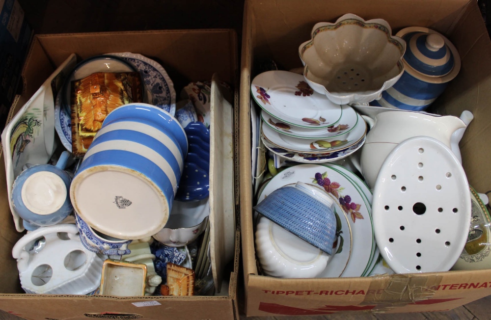 Cornish ware storage jars,