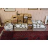 Approx eight hundred pieces of Dudson Duraline crockery