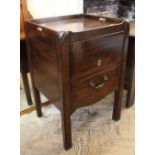 A Georgian mahogany night stand