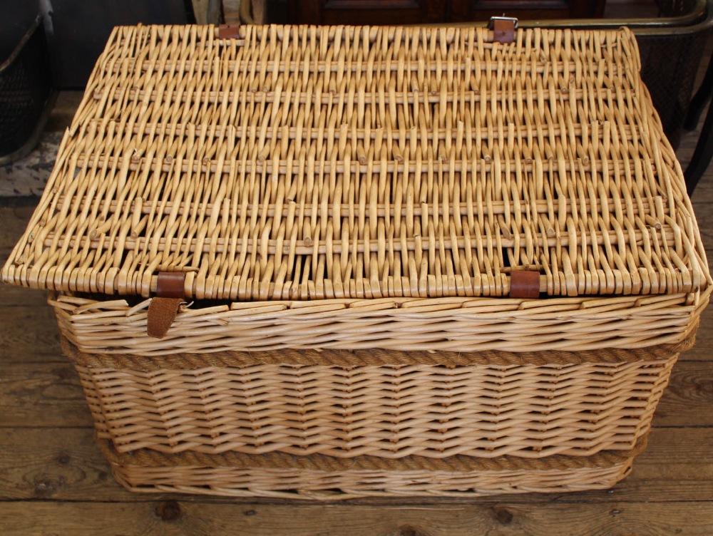 A large hamper with rope detail