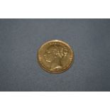 Gold Sovereign 1887 - Approx 8g